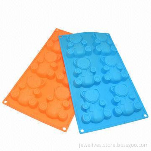 6-cavity cute teddy bear silicone candy molds